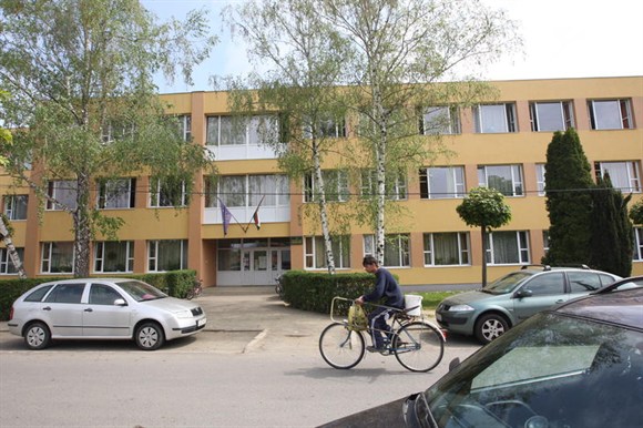 Az intézmények élére új vezetők kerültek Szombathelyen