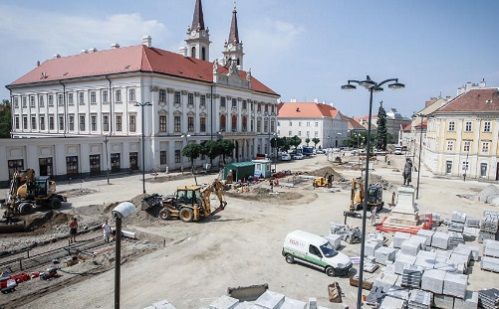 Hamarosan kész lesz a Berzsenyi tér
