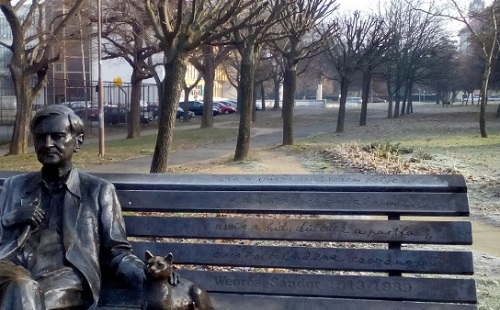 Porondon az Ady tér felújítása és az óvodai digitális oktatás