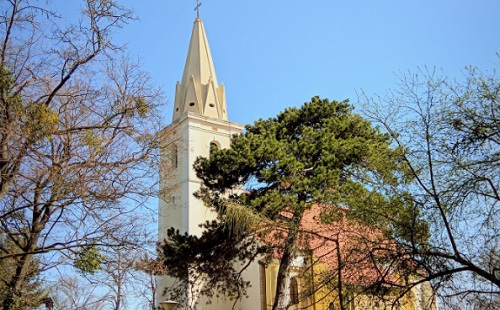 Bük: a templom melletti parkból élménypark lesz 