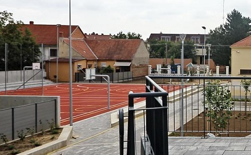 Hamarosan kész a sárvári katolikus iskola új szárnya