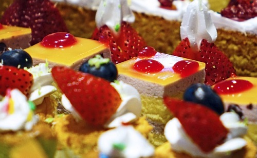 Ünnepi kötetben szerepel két vasi cukrászda