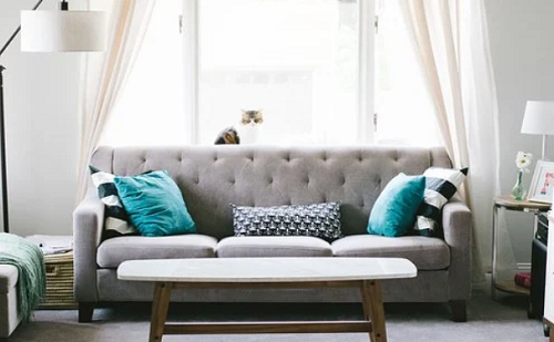 Bútorgyártásból jeles