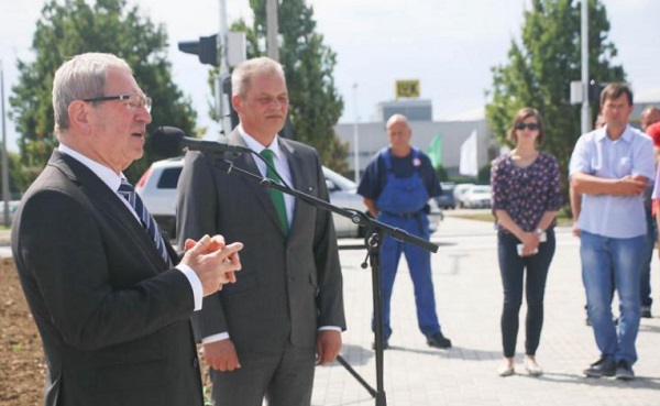 Nagyméretű parkolót létesítettek a Schaeffler Savaria cégnél